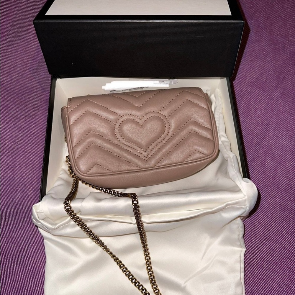 Gucci Marmont super mini quilted leather bag